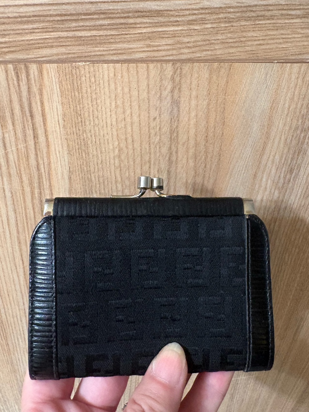 Authentic FENDI Coin Purse Coin Wallet Purse Zucca Pattern Made in Italy - Picture 2 of 11